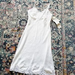 {Wondermaid} Vintage Midi Slip